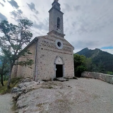 2pièces Proche Centre Couette-café Castellane
